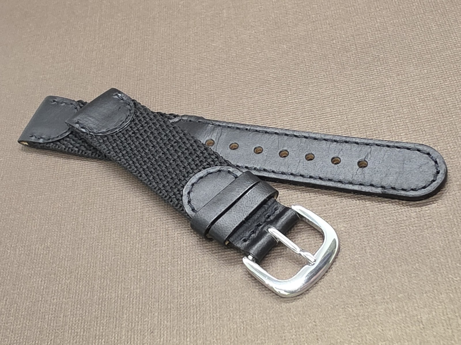 Vintage NOS Swiss Army Style 18mm Black Stitched Leather & Nylon Watch Band
