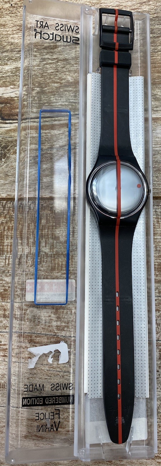 Swatch Rosso Su Blackout GZ119 Standard Gents 34mm NOS By Felice Varini Box