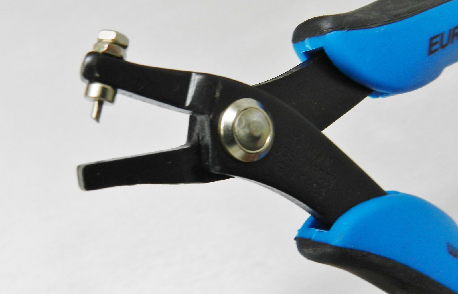 Eurotool EuroPunch 1.80mm Round Metal Hole Punch Pliers for Soft Sheet Metals