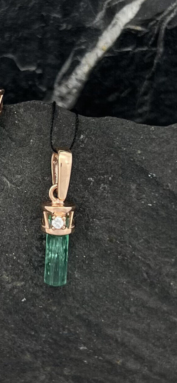 Natural Uncut Colombian Emerald Rough Pendant 18k Rose Gold