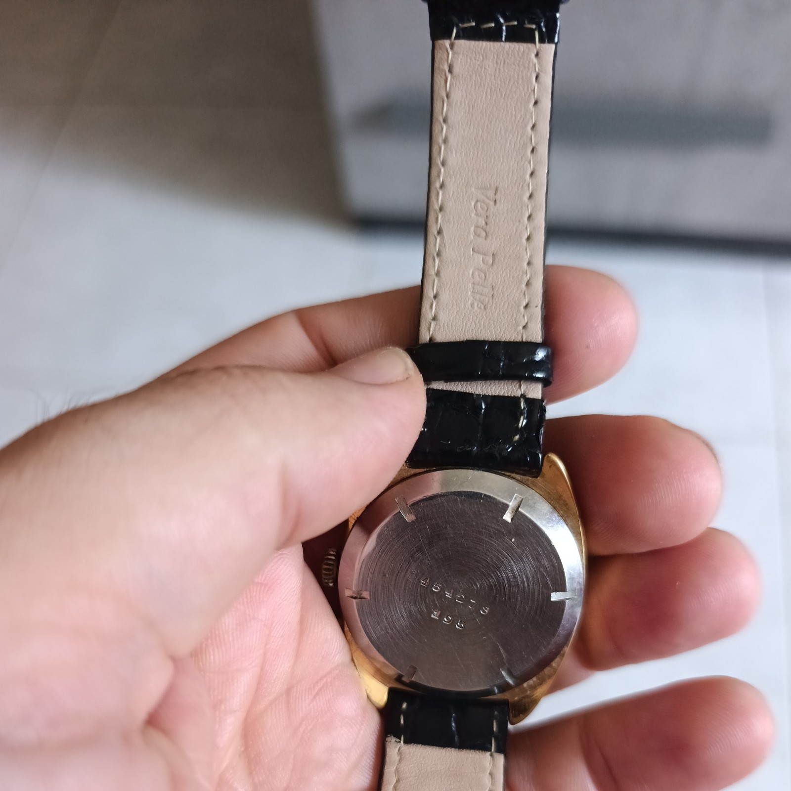 Vintage TOURIST Reverse Panda Chronograph – Valjoux 7733 – 1970s – Working