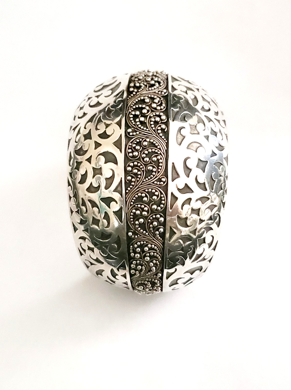 6.25″ x 50mm LOIS HILL 1033 Solid Sterling Silver Scroll Pattern Cuff. FLAWLESS!
