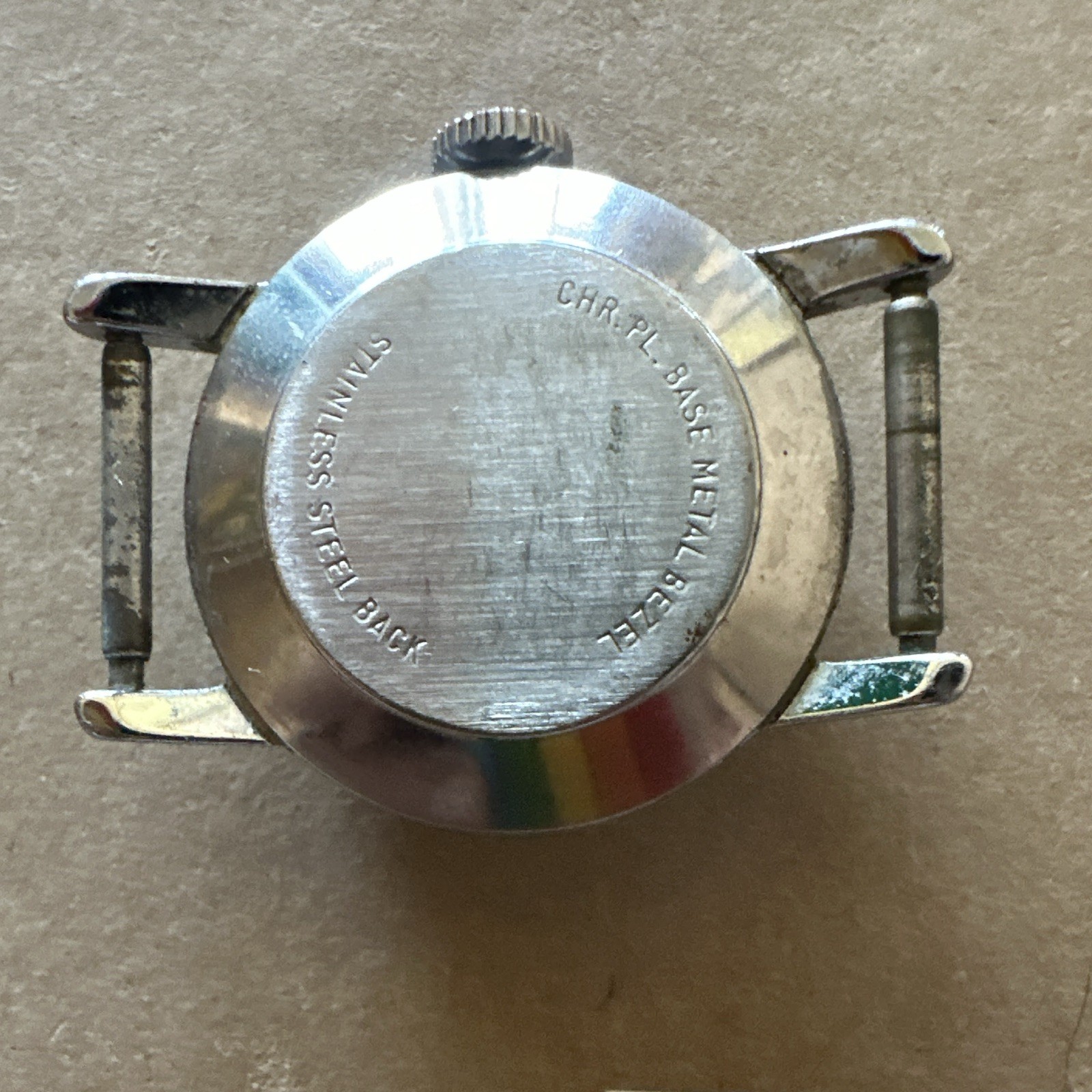 VTG 70s Alice in Wonderland Wind Up Wrist Watch In Working Condition – no band