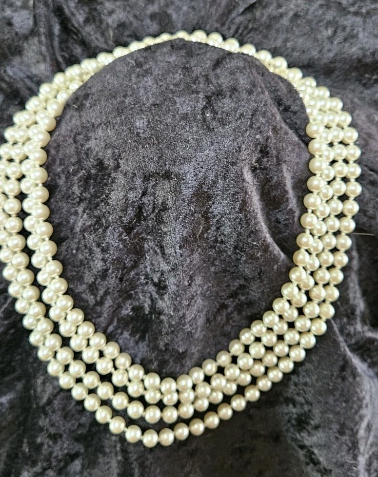 Premier Designs Jewelry Opening Night Faux Pearl Necklace 90”