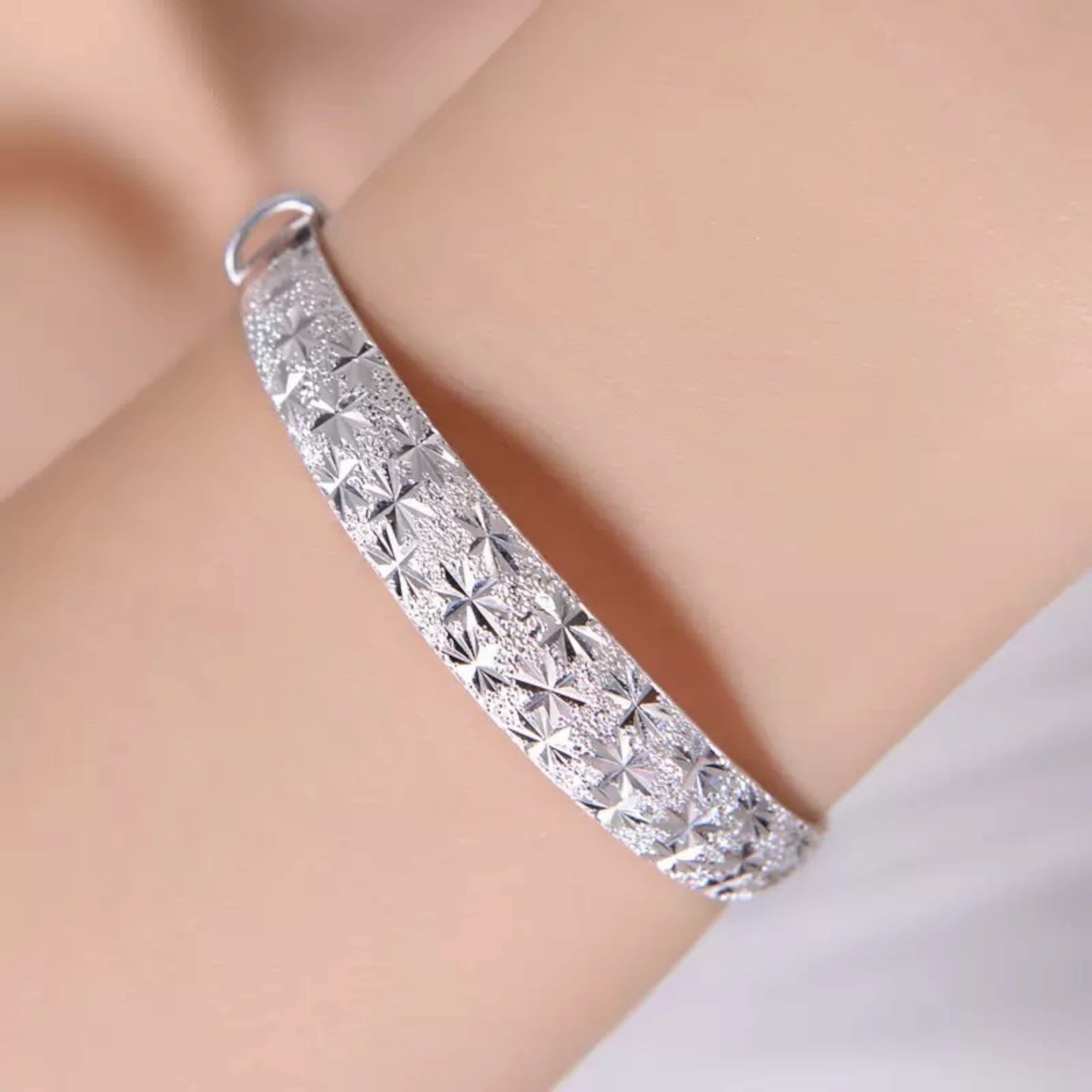 Silver Plated Chain Bangle Cuff Charm Bracelet Fashion Jewelry Lab-Created B96