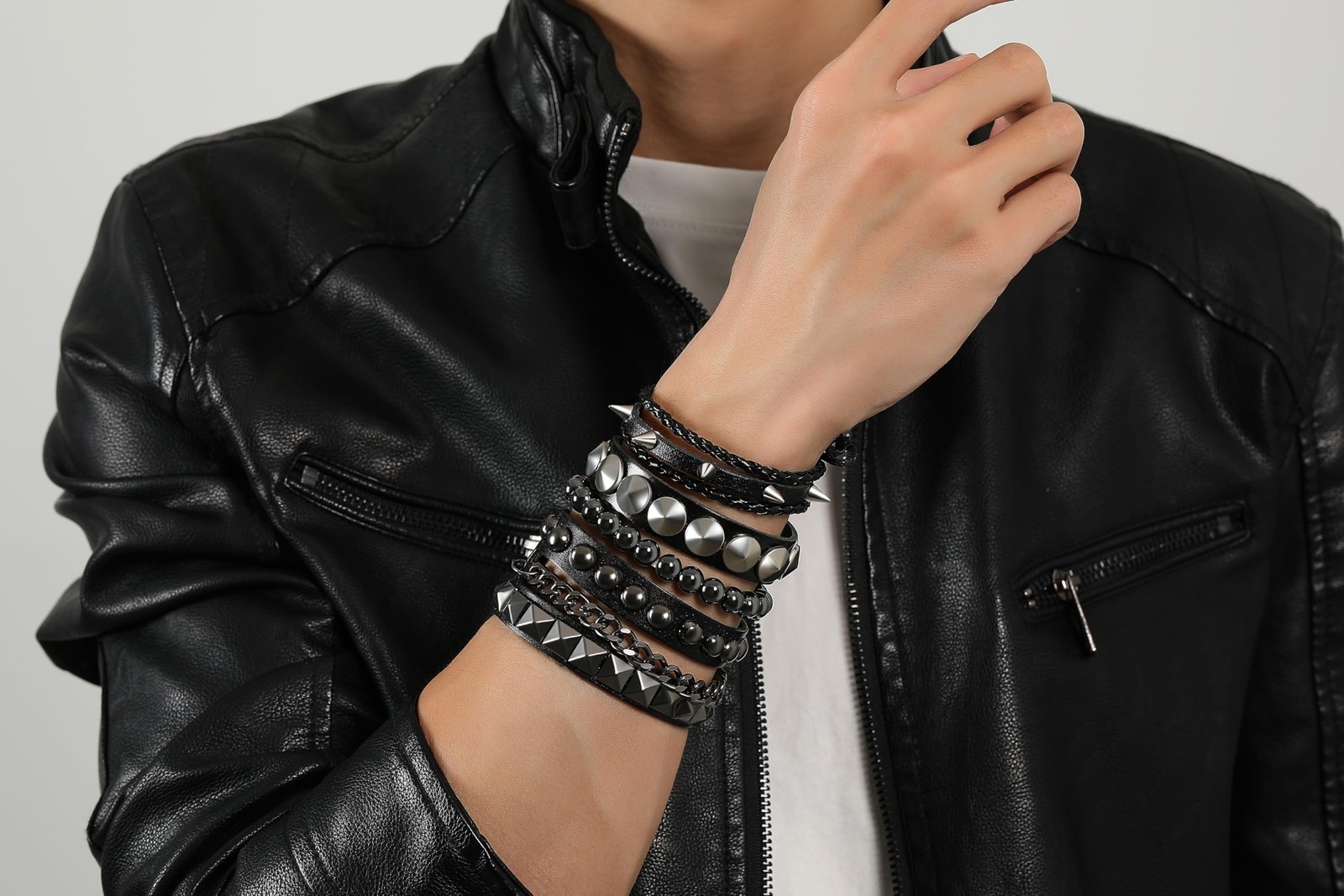 Sahoottie 4Pcs 7.2-7.8in Emo Studded Bracelets for Men Women Large, Black-A03