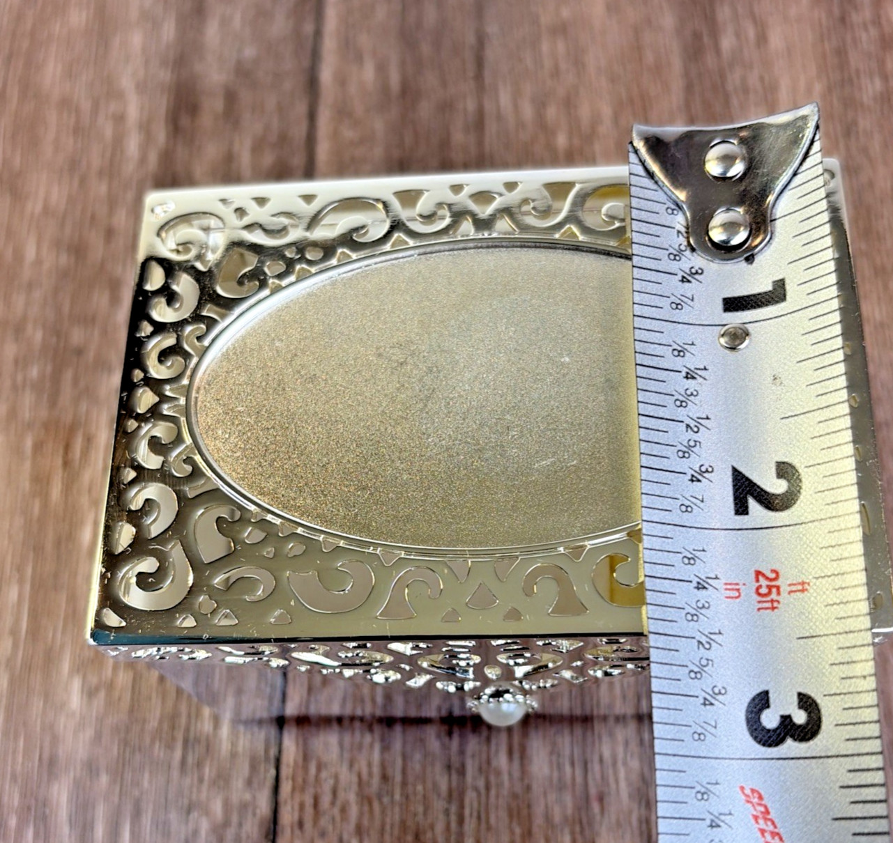 Things Remembered Silver Tone Hinged Filigree Jewelry Box Trinket 4″ x 2.5″
