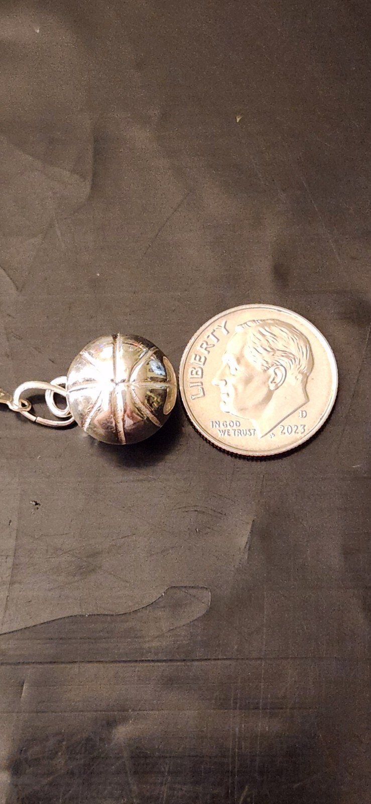 .925 STERLING SILVER ROUND BASKETBALL 1/2″ CHARM/PENDANT ITALY NEW!!!