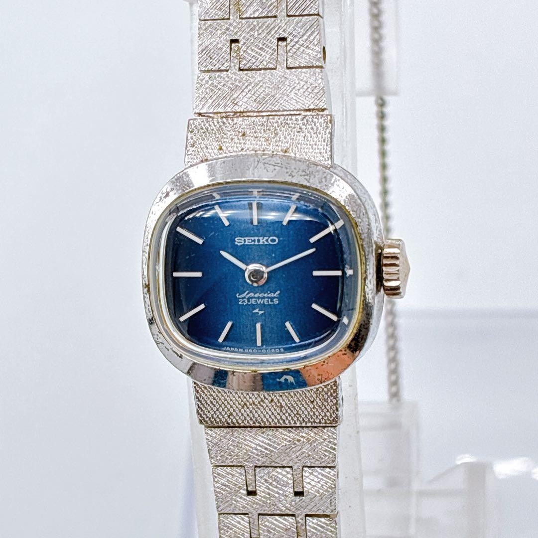Rare SEIKO Special 23 Jewels Blue Dial Hand Wound Ladies’ Watch