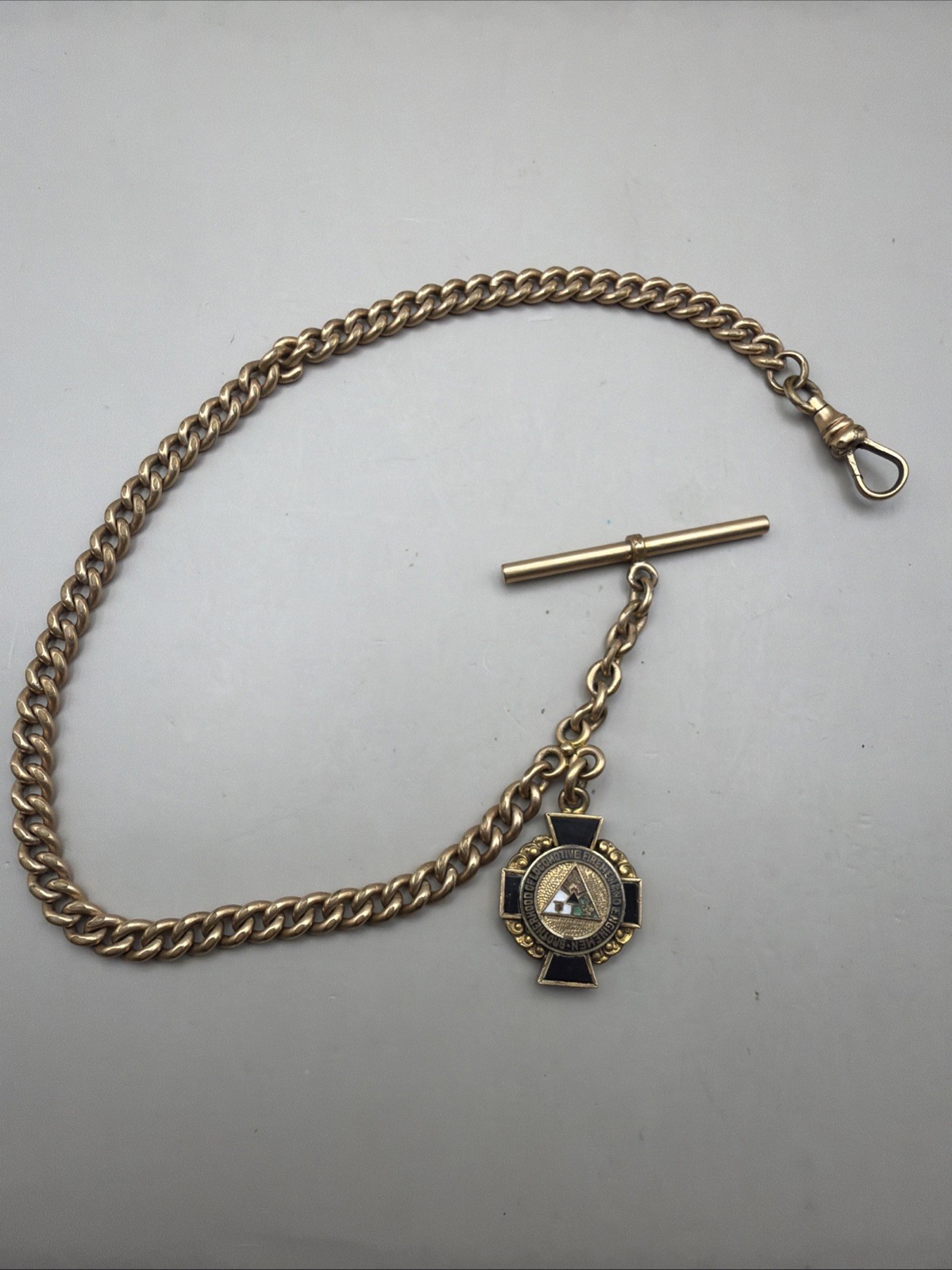 BROTHERHOOD OF LOCOMOTIVE ENGINEERS FIREMEN RAILROAD UNION WATCH FOB & 12″ CHAIN