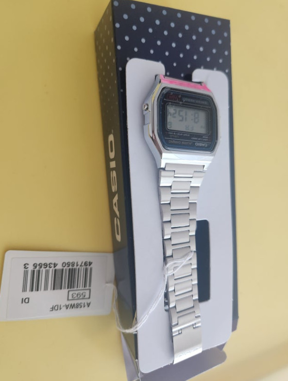 Casio Men’s Vintage Style Silver Metal Watch – A158WA-1D – Retro Digital