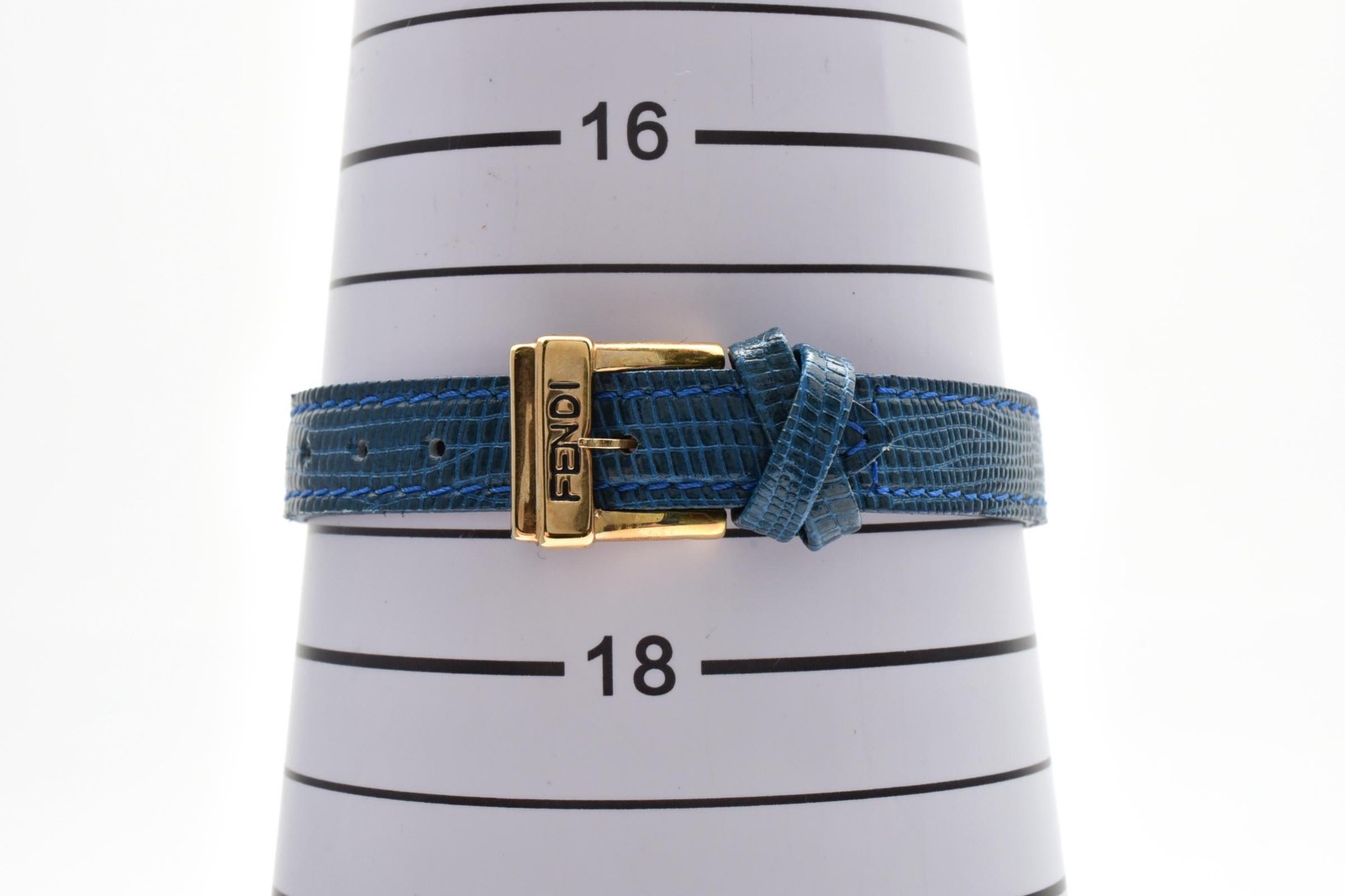 【EXC＋5】 Fendi Chameleon 640L 4 colors Gold Quartz Women’s watch From Japan