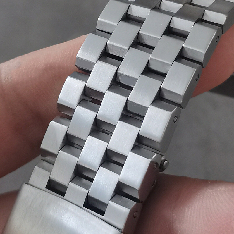 Men’s 18 20 22 24 26mm Brushed Heavy Bracelet Stainless Steel Watch Band Strap