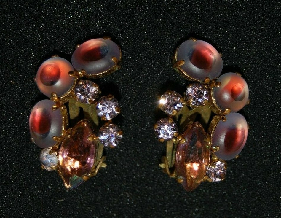 ELEGANT VTG JULIANA COUTURE PINK FROSTED CRYSTALS OPEN BACK GOLDEN CLIP EARRINGS