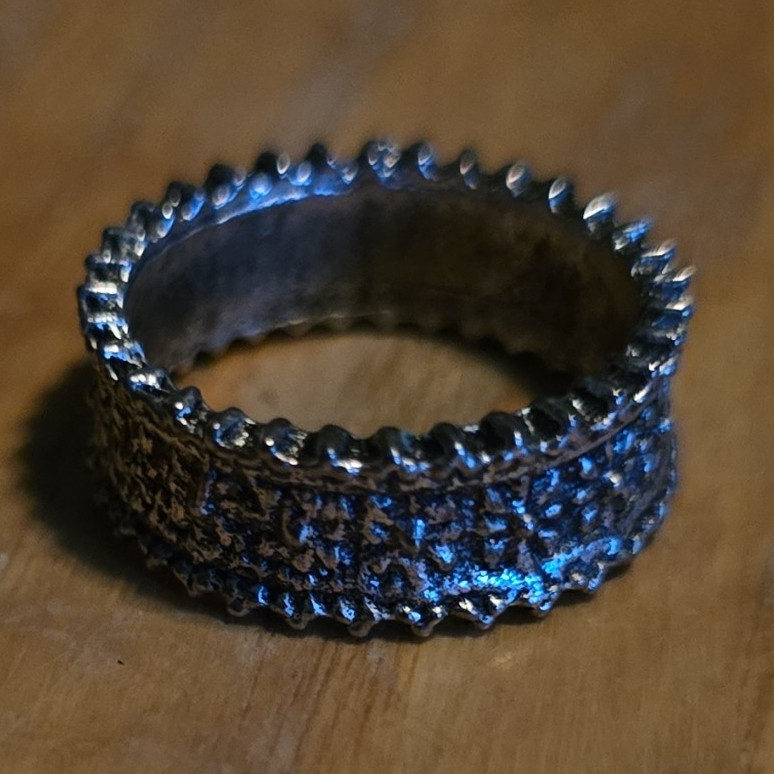 Silver Tone Textured Studded Metal Band Ring Size 4.75 No Stone