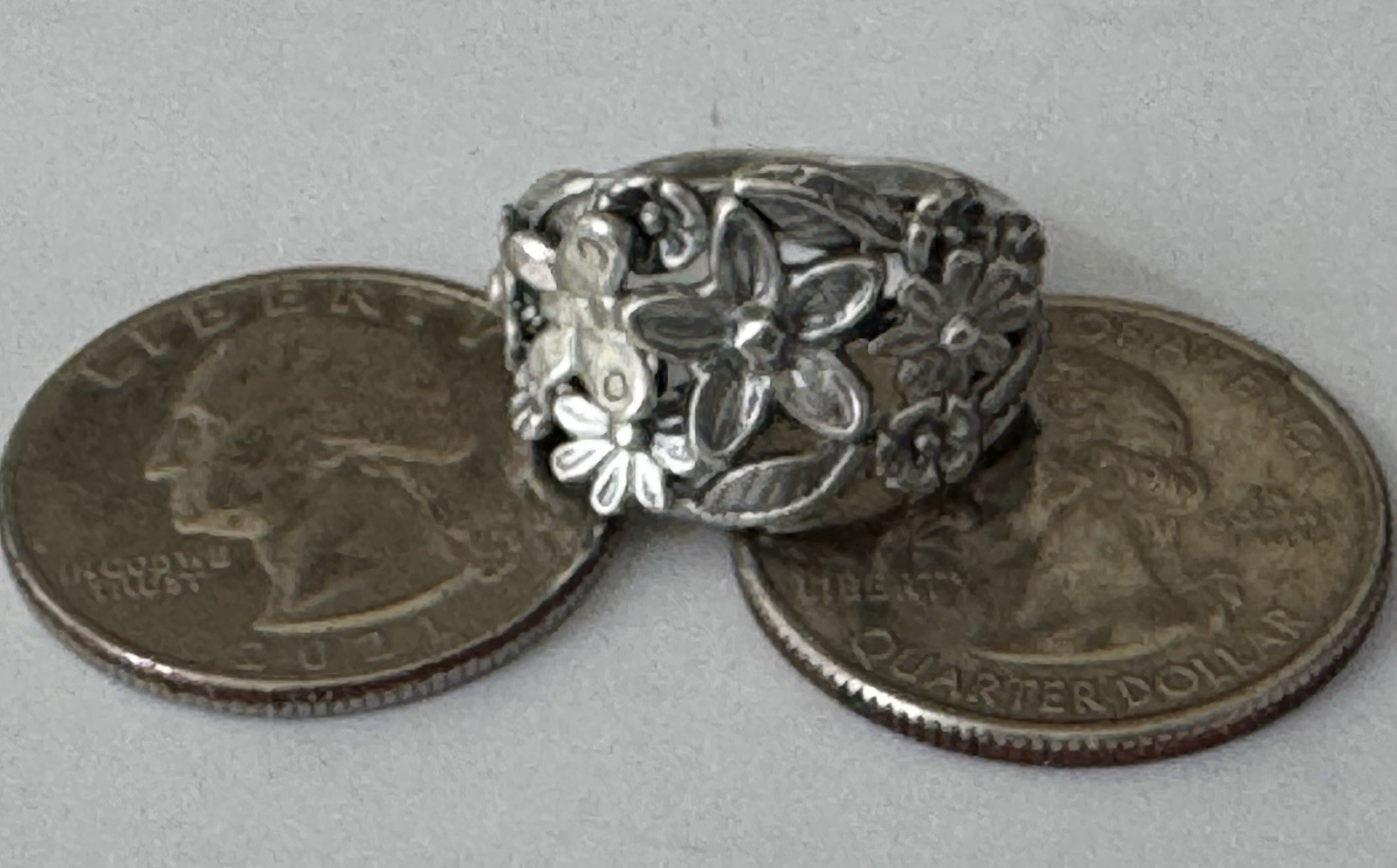 Fantastic Signed PZ Paz Israel Floral Leaf Cluster Sterling Silver Size 6 Ring