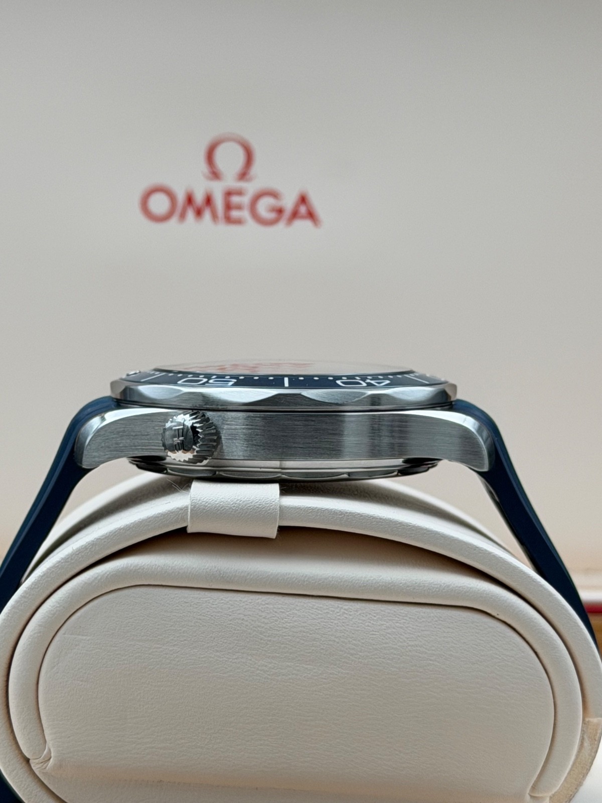 OMEGA Seamaster Diver 300M 210.32.42.20.03.002 Blue