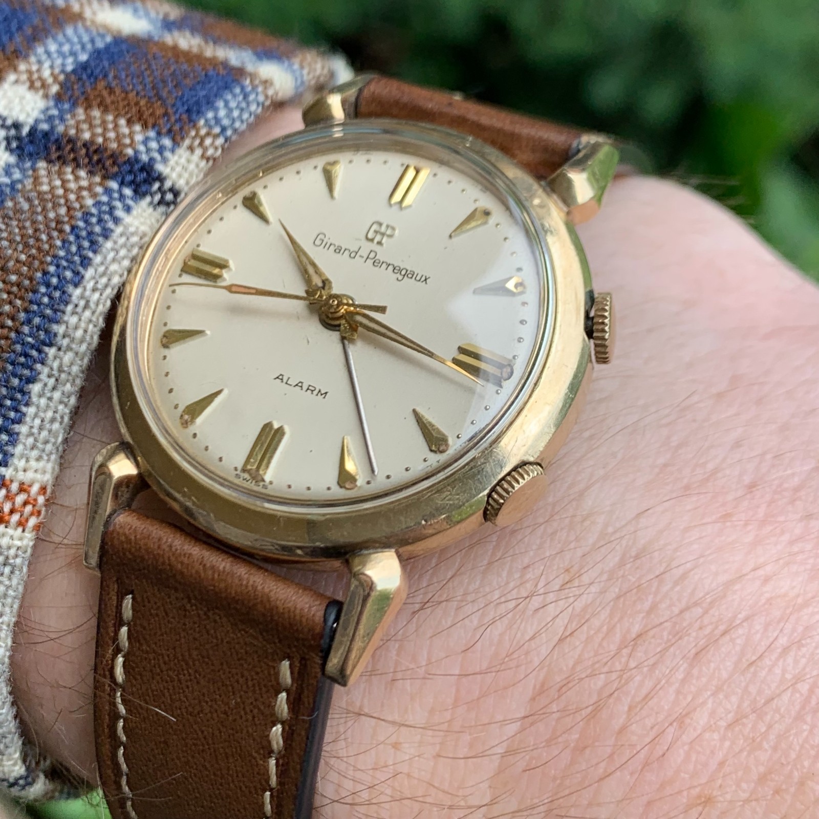 Girard-Perregaux Ref. B1915 Alarm Teardrop Lugs 10K Gold Filled Wristwatch