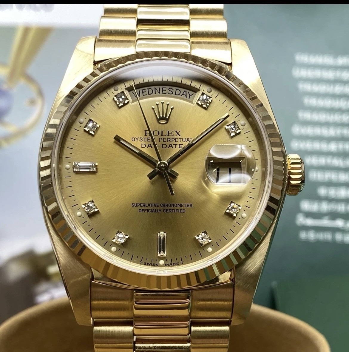 Rolex Day-Date 36mm Yellow Gold Fluted Bezel Gold Diamond Dial Day/Date