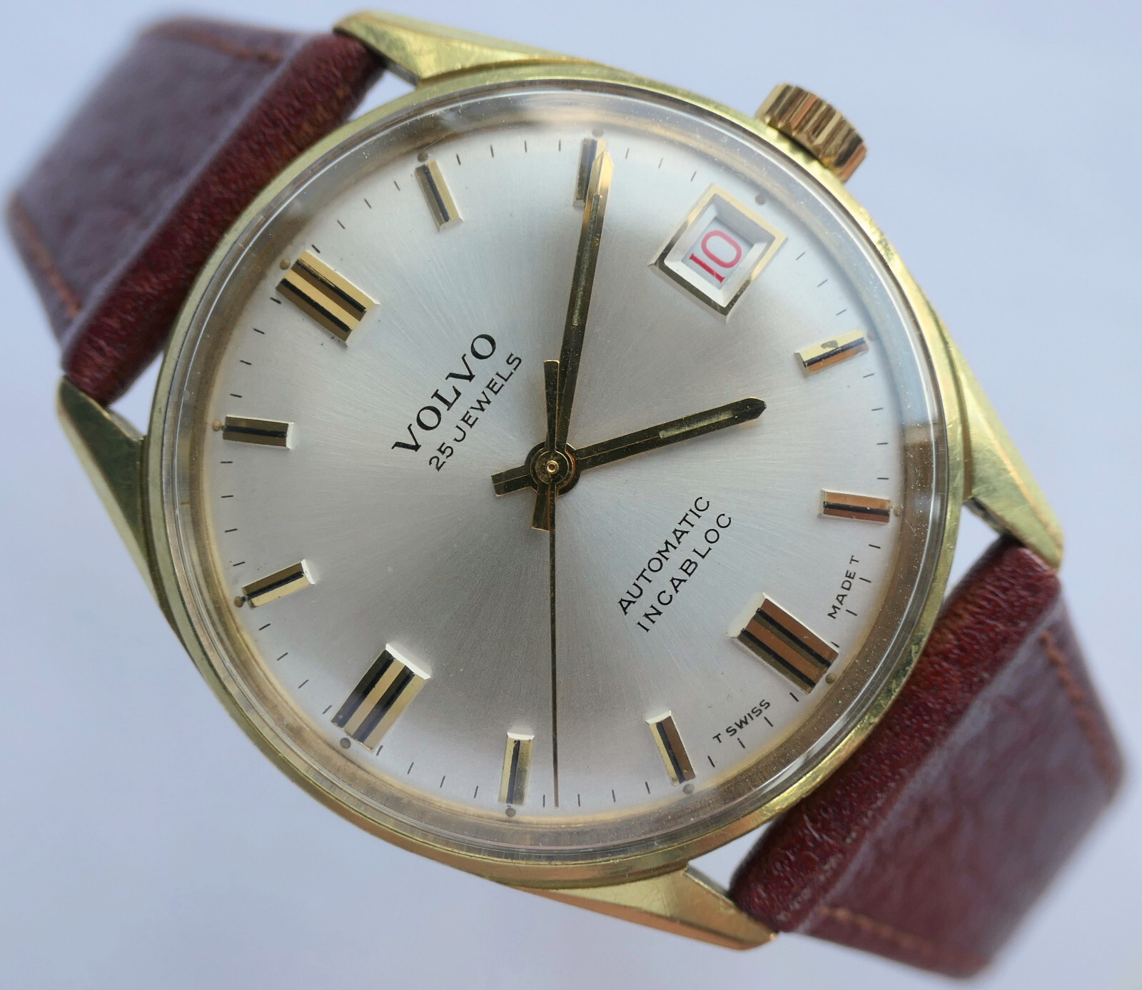 Volvo Vintage Classic Driver Pilot Sport Racing Car Accessory Swiss Made Watch
