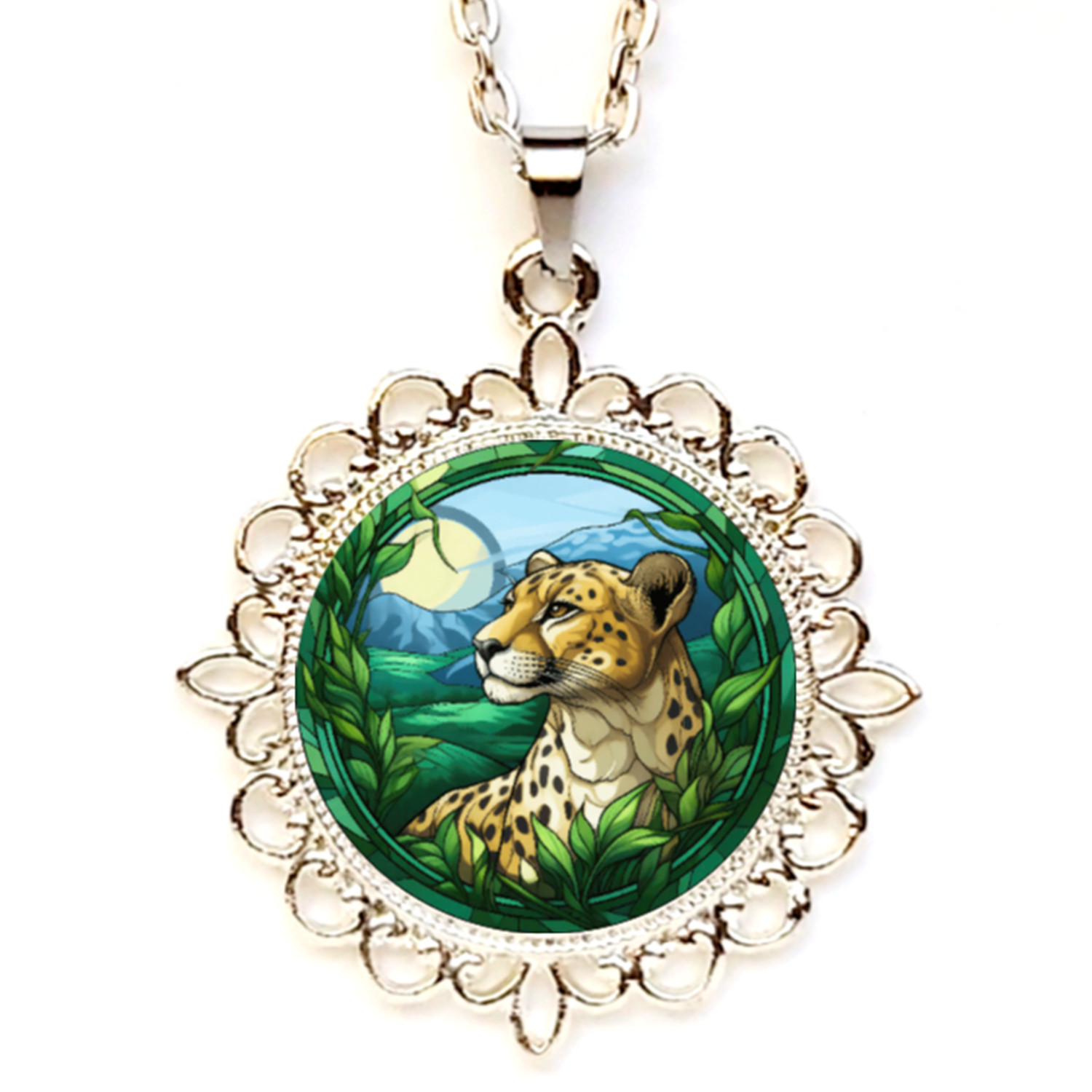 Cheetah Pendant/Necklace Beautiful Cheetah Image Silver Gold Rose Gold Tone USA