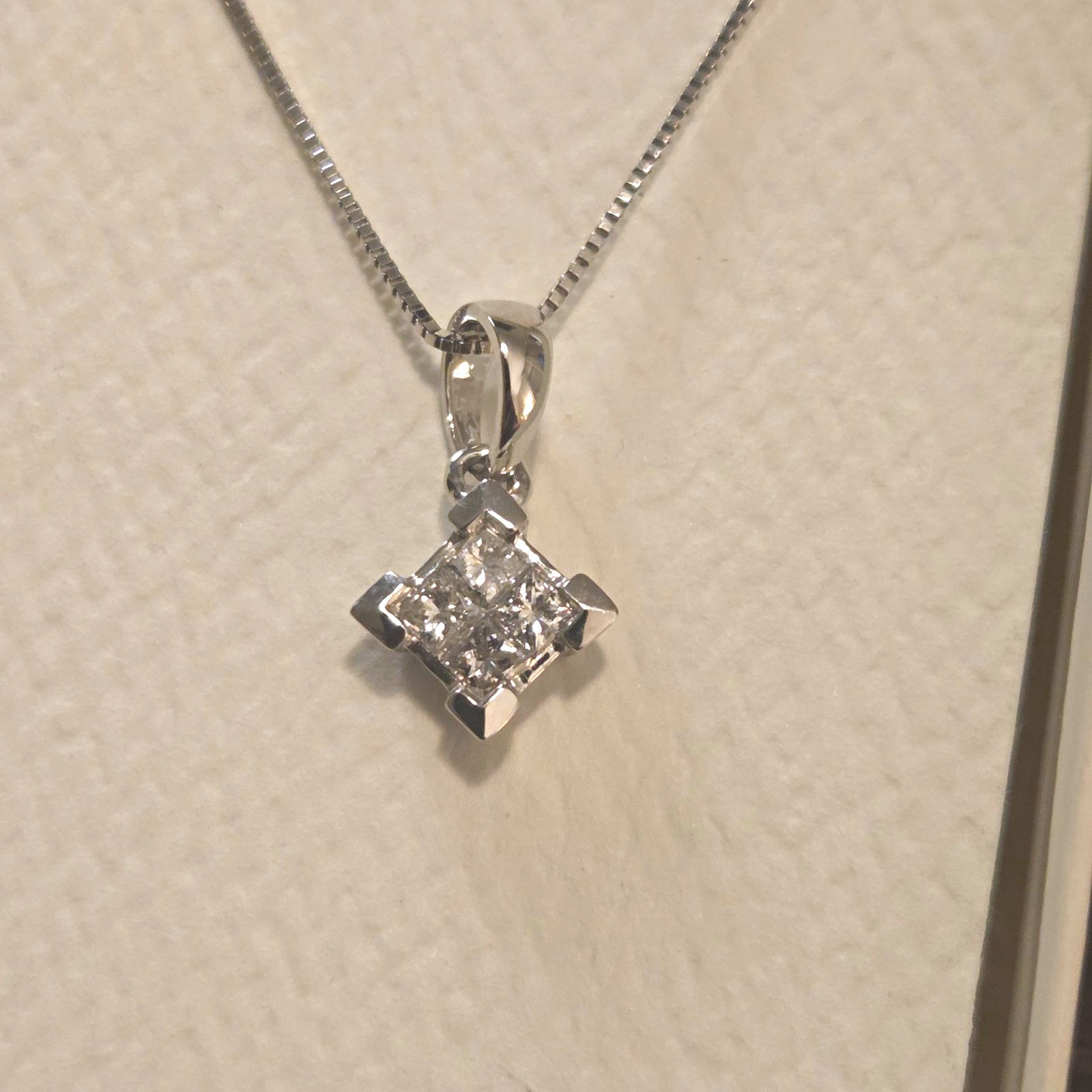 14K White Gold Natural 4×0.20ct Princess Diamond Square Pendant on 18″ Box Chain