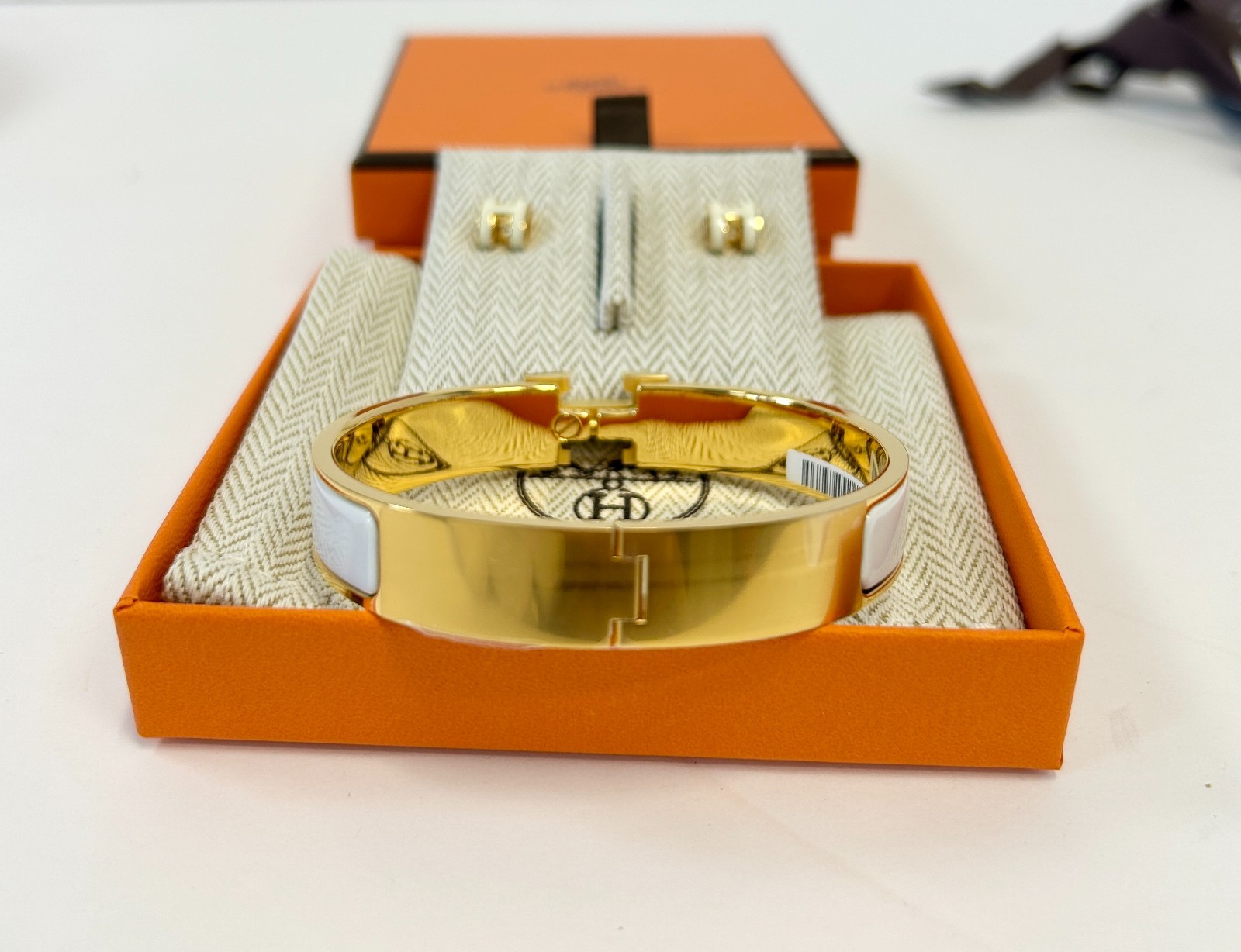 Hermès Mini Pop H Earrings & Clic H Bracelet Blanc White Gold Plated Set NEW