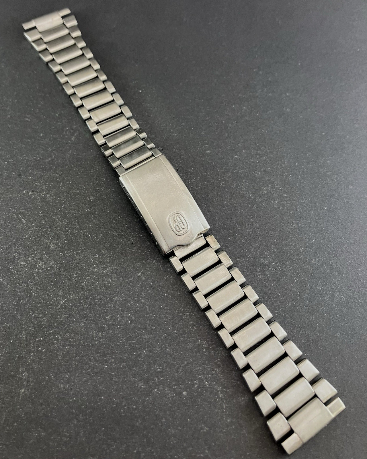 GIRARD PERREGAUX JB Champion USA Bracelet for Gyromatic. 20mm Ends. Ca 1973
