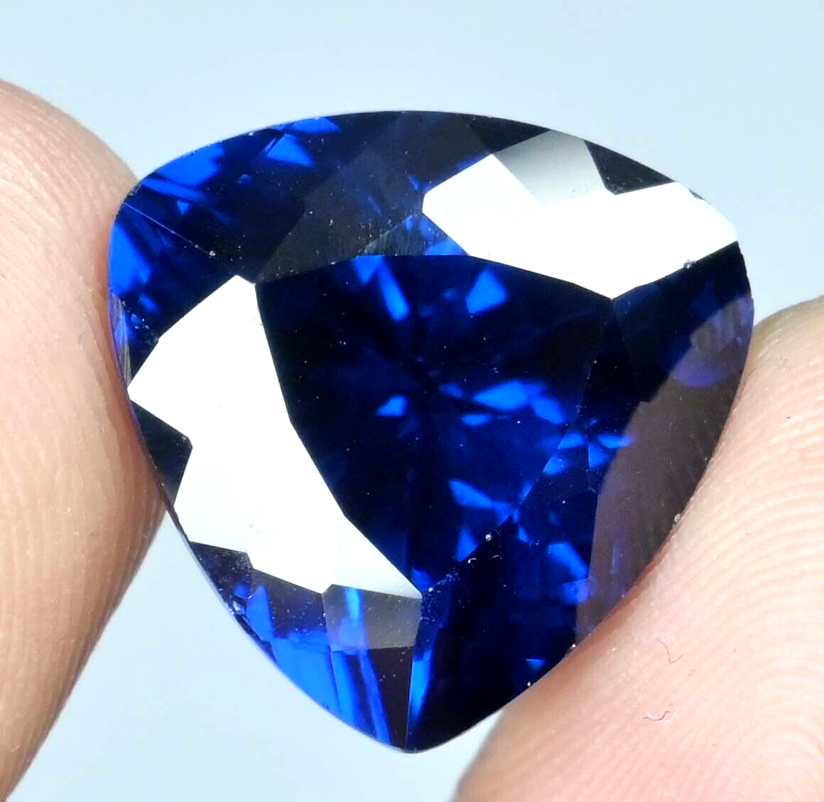 20.85 Ct Natural Arkansas Blue Benitoite Certified Excellent Trillion Gemstone