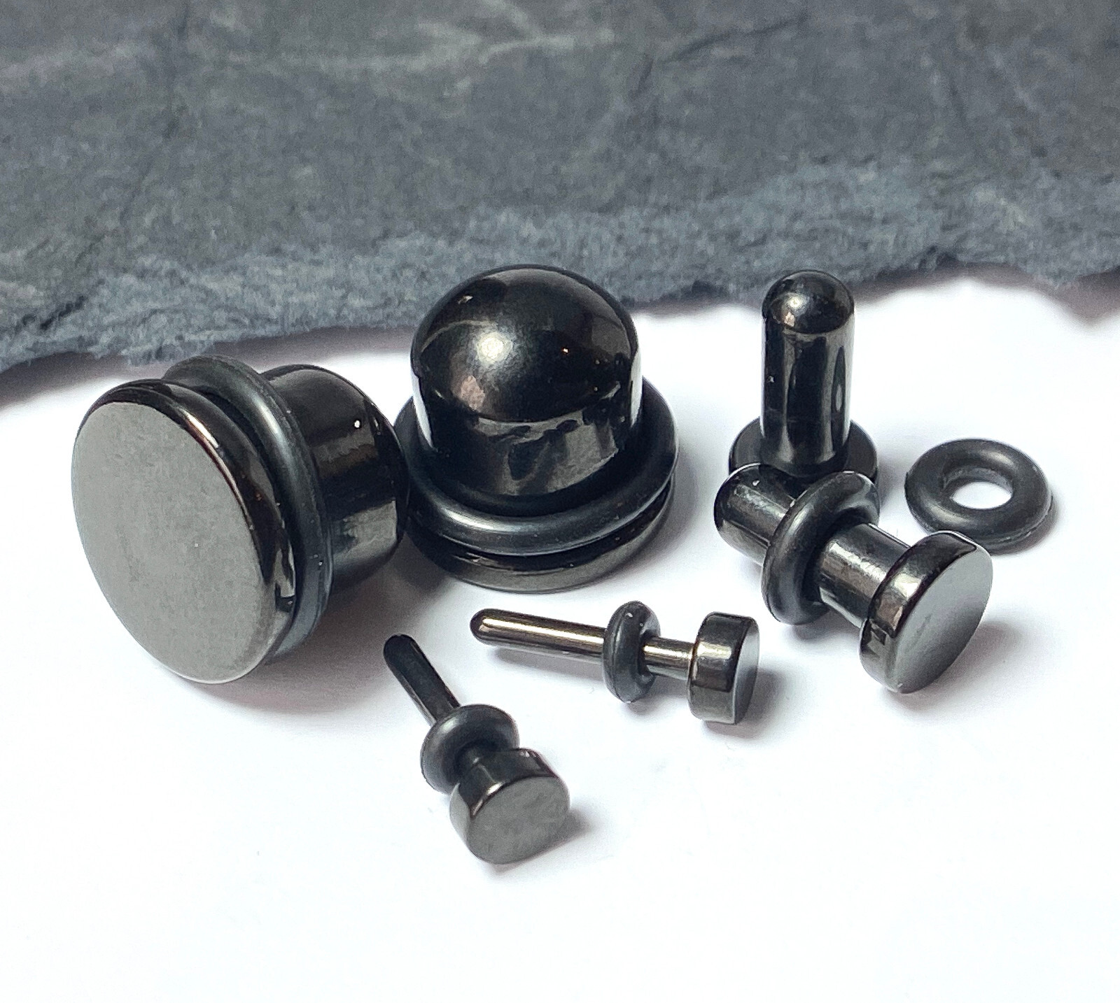 PAIR 316L Surgical Steel Black Flat Head Plugs Tunnels Gauges Body Jewelry