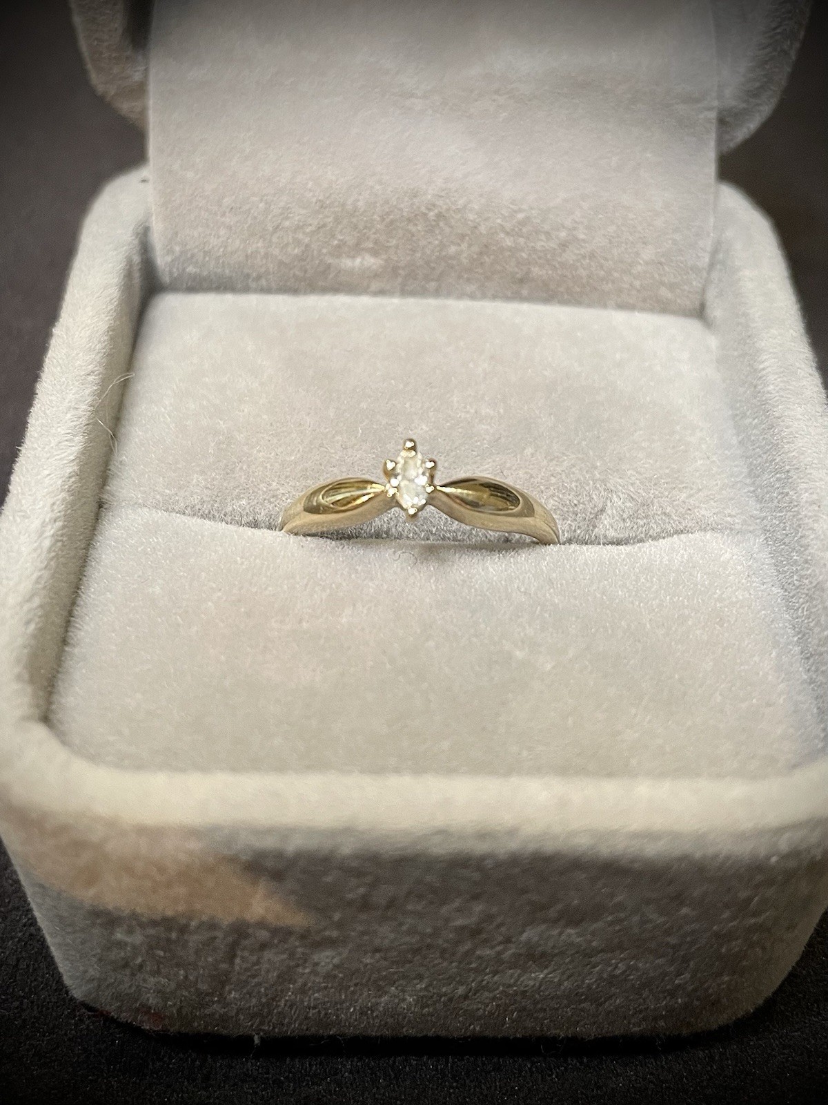 Gabriel & Co. Diamonds & Gold ~~ Literally the Cutest Ring ~~ Size 5.5