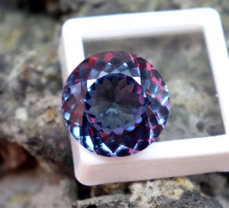 9.55 Ct Round Cut Certified Alexandrite Natural Color Changing Loose Gemstone
