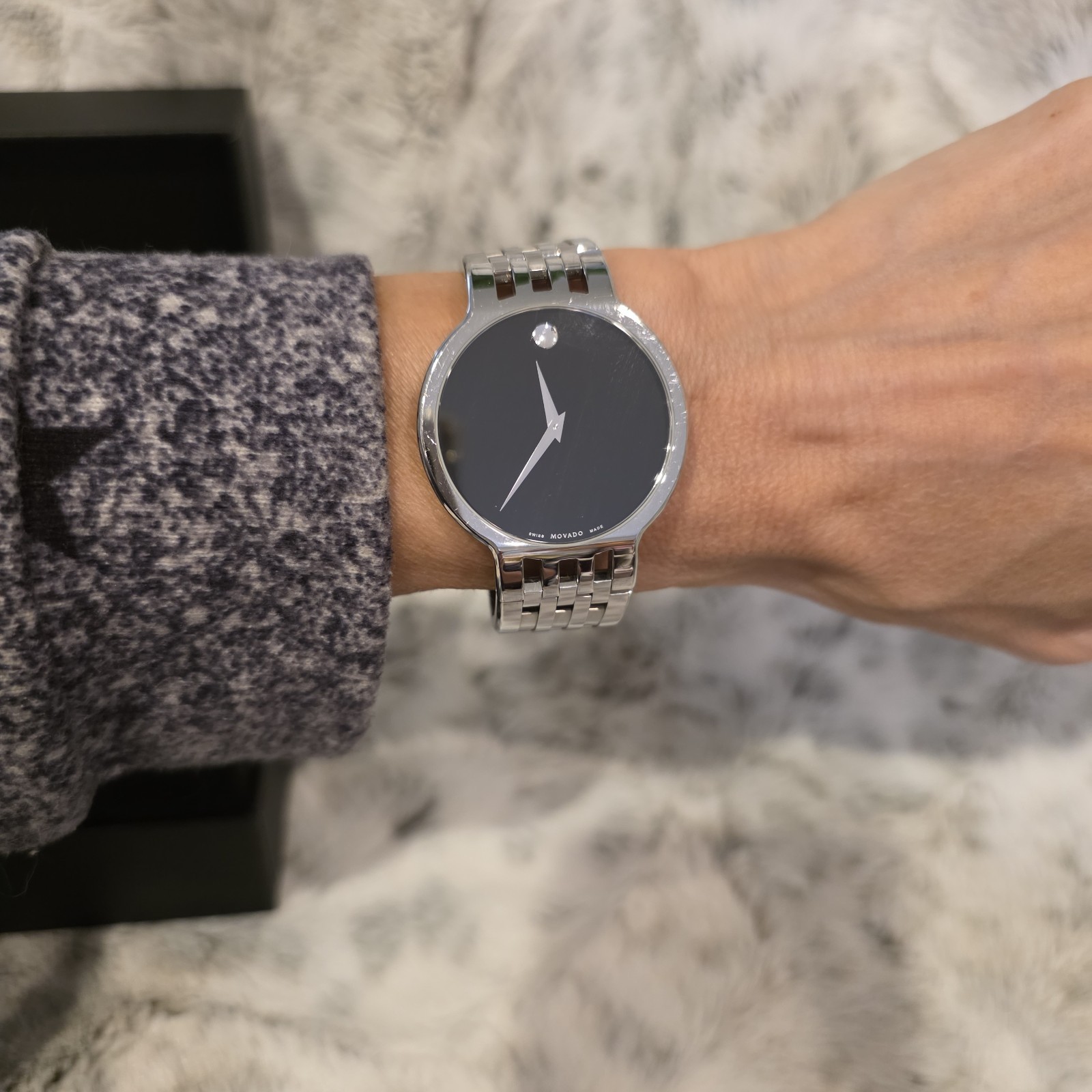 Movado Swiss Made Stainless Steel Black Dial Sapphire Crystal Men Women Watch