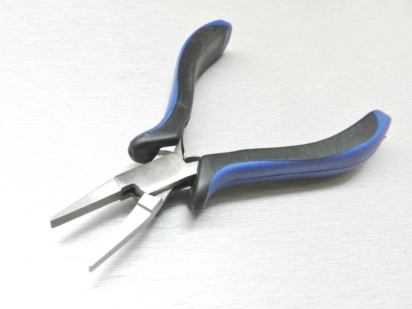 Flat Nose Pliers Jewelry Beading Tool Ergonomic Plier 5″ Wire Wrapping Crafts