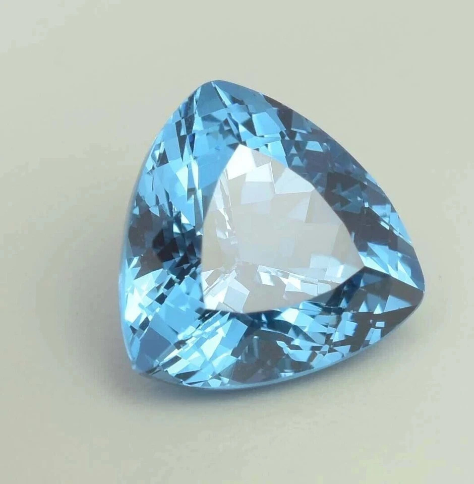 Aquamarine AAA 13.92 Ct Natural Sky Blue Brazilian Trillion PG Loose Gemstone