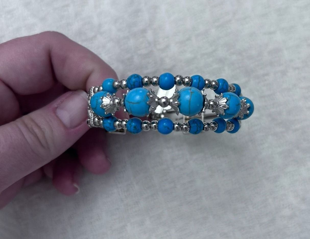 Western Style Tri-strand Turquoise Colored Beaded Bracelet