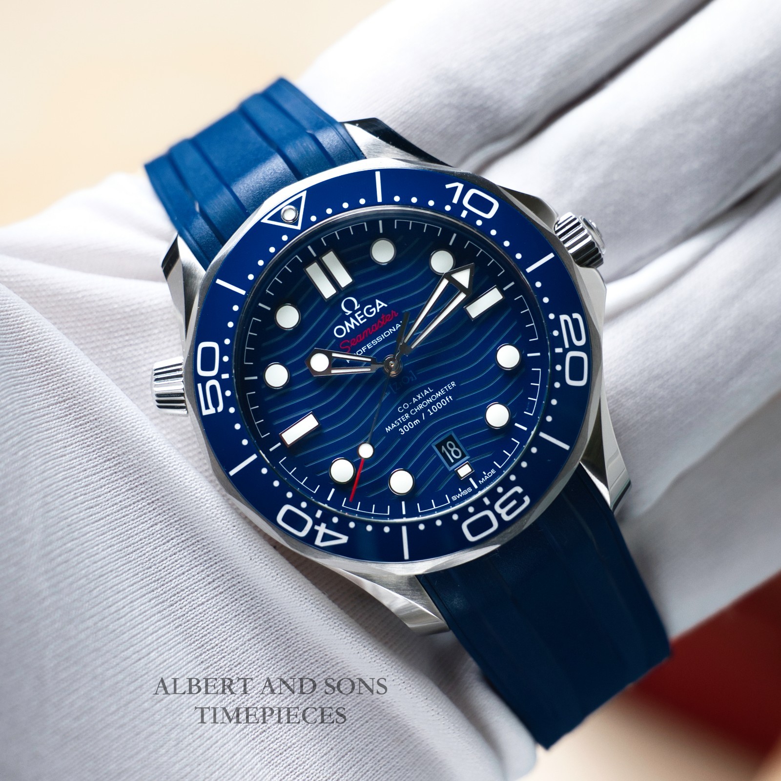 Omega Seamaster Diver 300 210.32.42.20.03.001 42mm Blue Dial Box & Papers