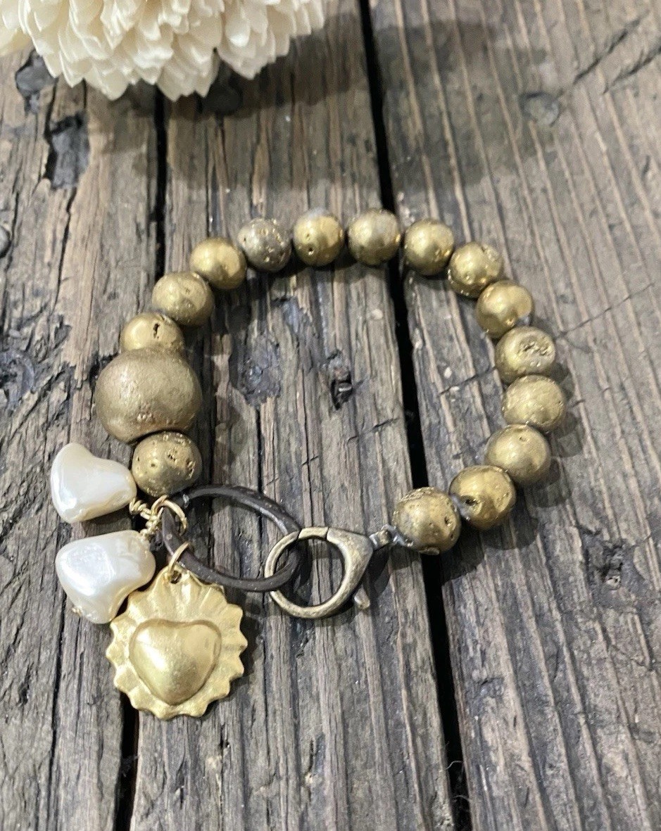 Druzy Agate & Baroque Pearl Antique Brass Bracelet with Flaming Heart Charm