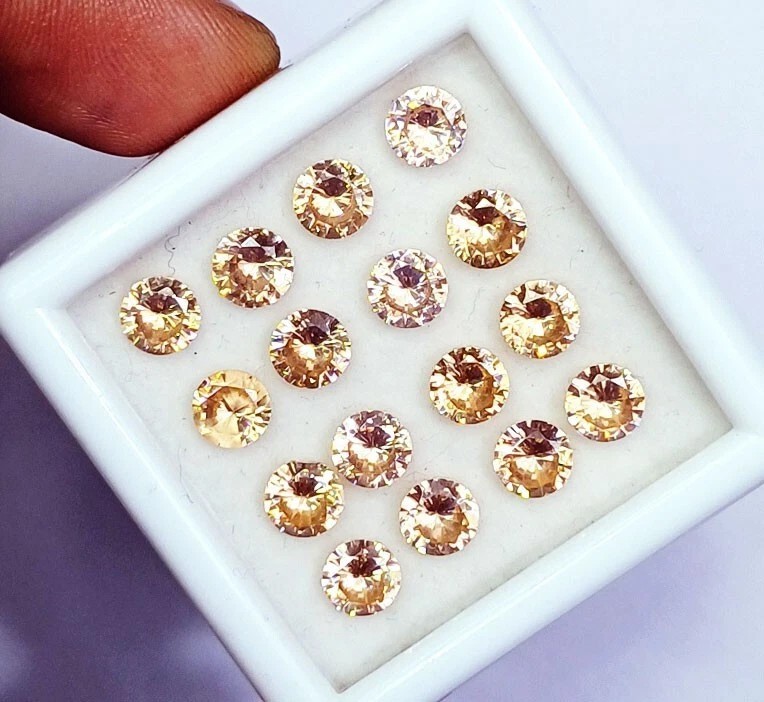 16 Pcs Natural Padparadscha Sapphire Round Cut GGI Certified Loose Gemstone