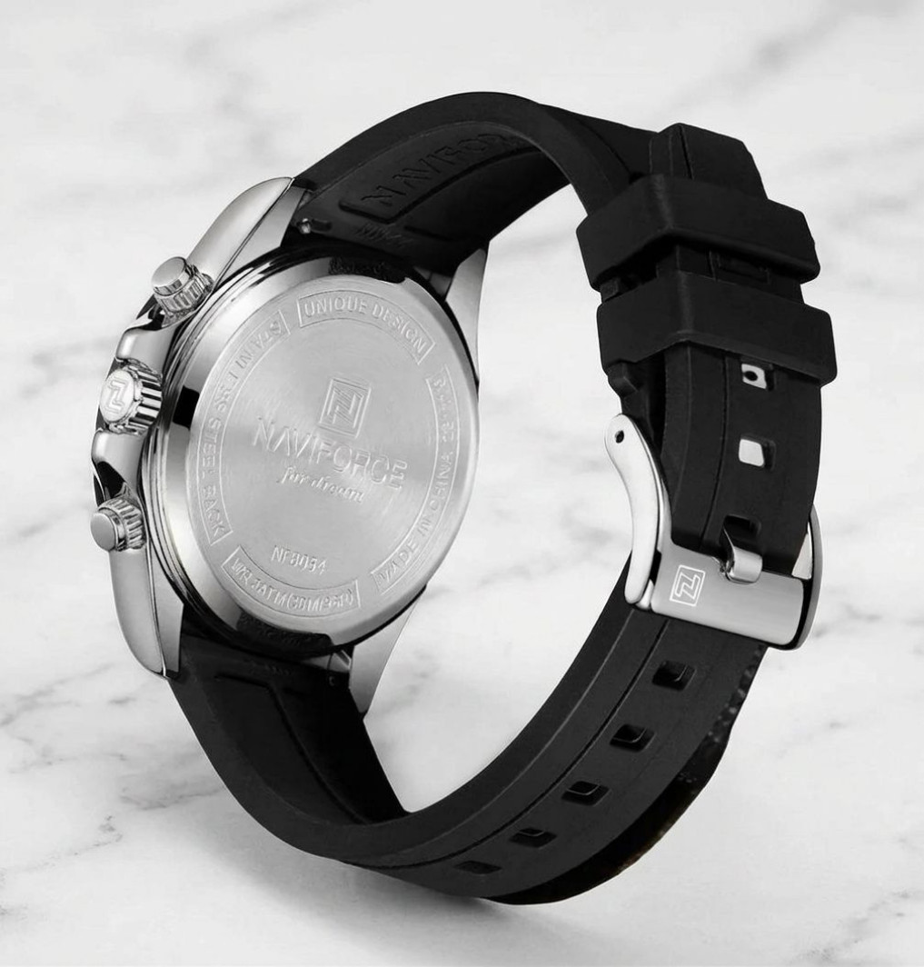 Men’s Watch 45MM Luxury Diver Quartz Movement Waterproof Silver Dial Wristwatch
