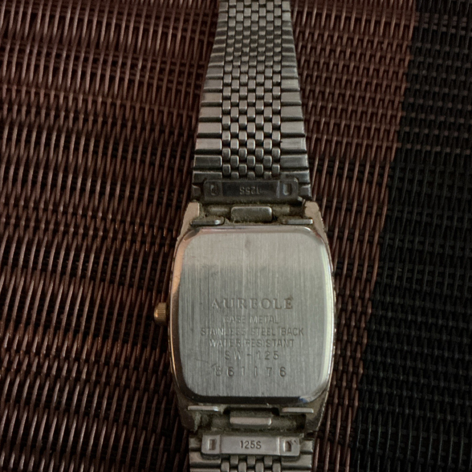 Aureole Men’s Quartz Wristwatch Silver Metal Band Black Dial