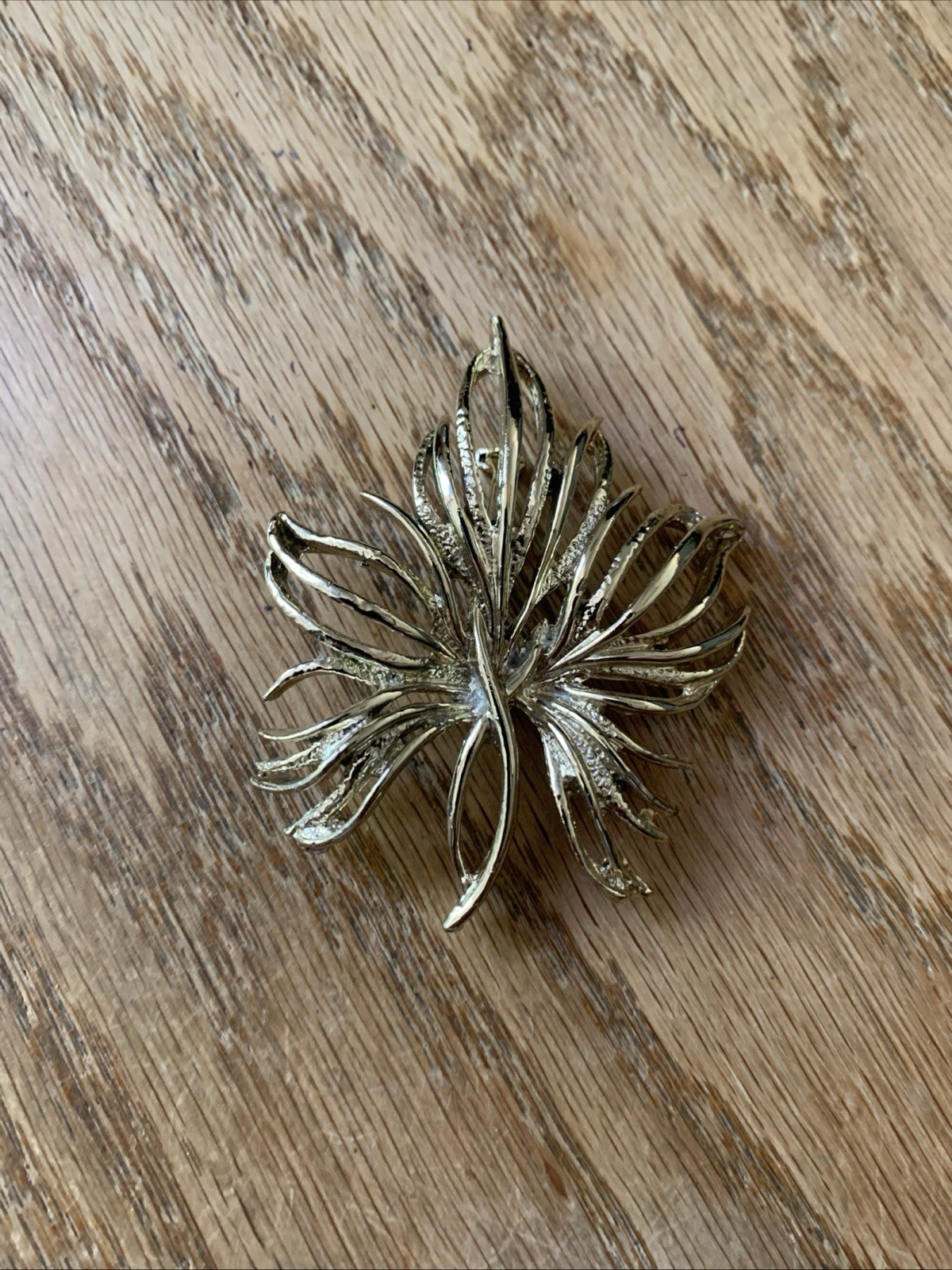 Lot Of 4 Vintage Brooches All In Excellent Condition See Description