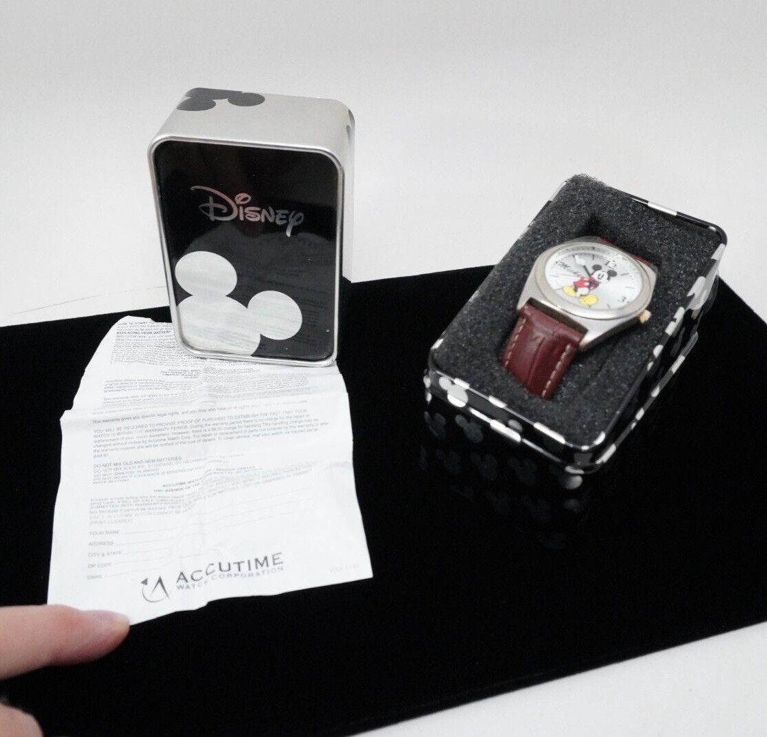 Accutime Mickey Mouse 0718 mck623 Quartz Watch With Box