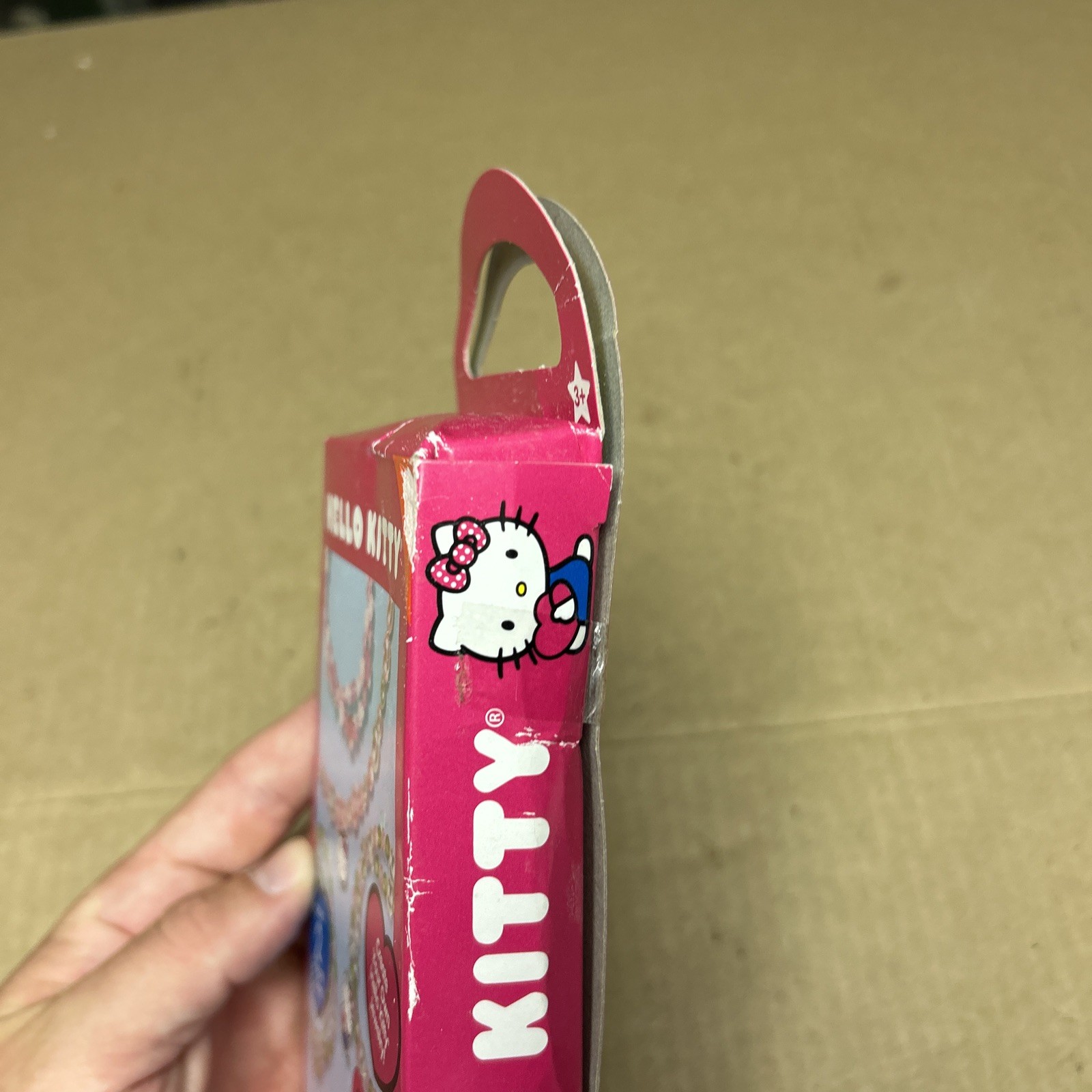HELLO KITTY Designer Shoelace Bracelets Beads Create Your Own Sanrio 2014 NEW 