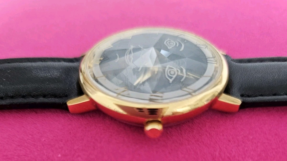 FAO Schwarz Fossil Watch Unixex Gold Black Leather Quartz 1003 Prism Face