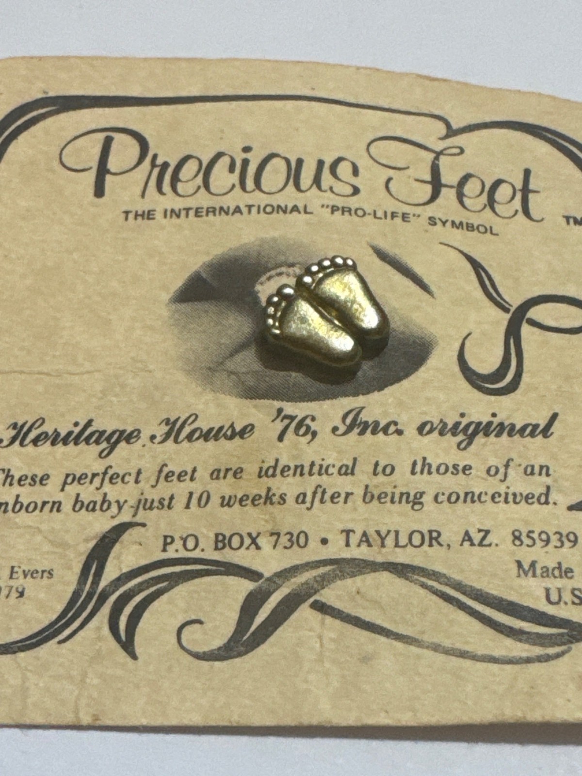 Heritage House 76 Precious Feet Pin Gold-Tone 1979 Original Condition Vintage