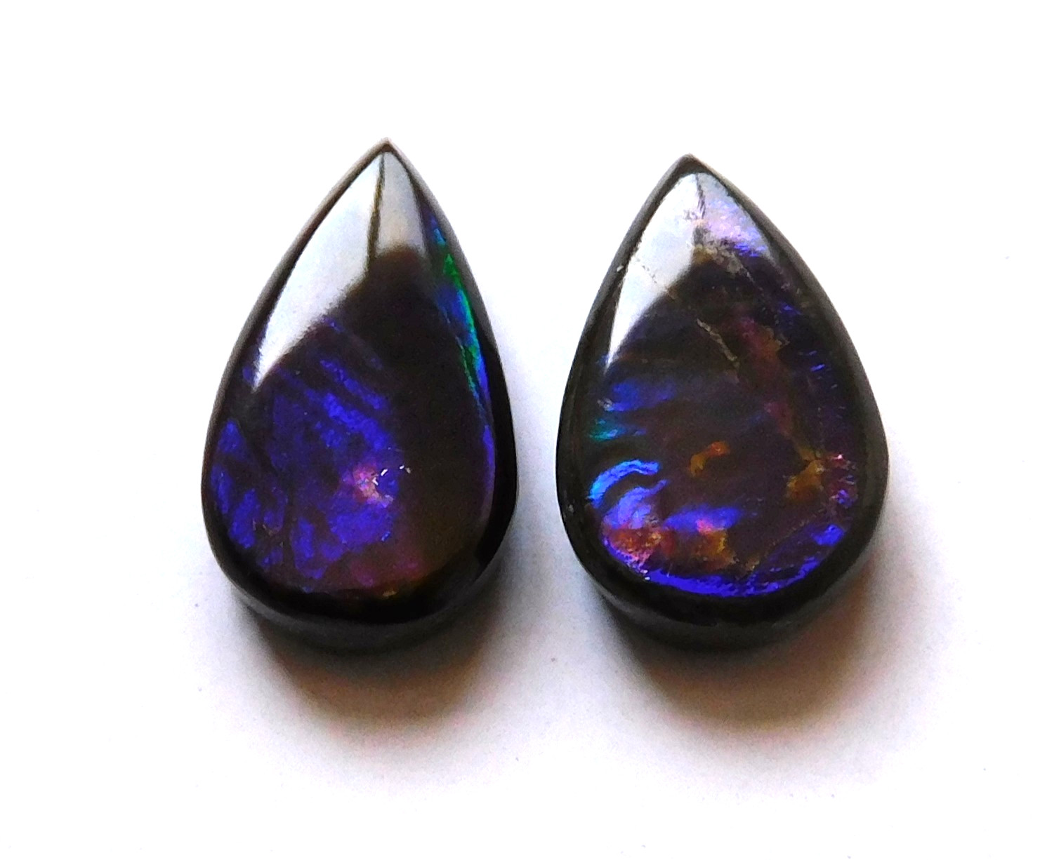 5.05 Cts Natural Ammolite (11mmx7.3mm each) Loose Cabochon Match Pair NA15