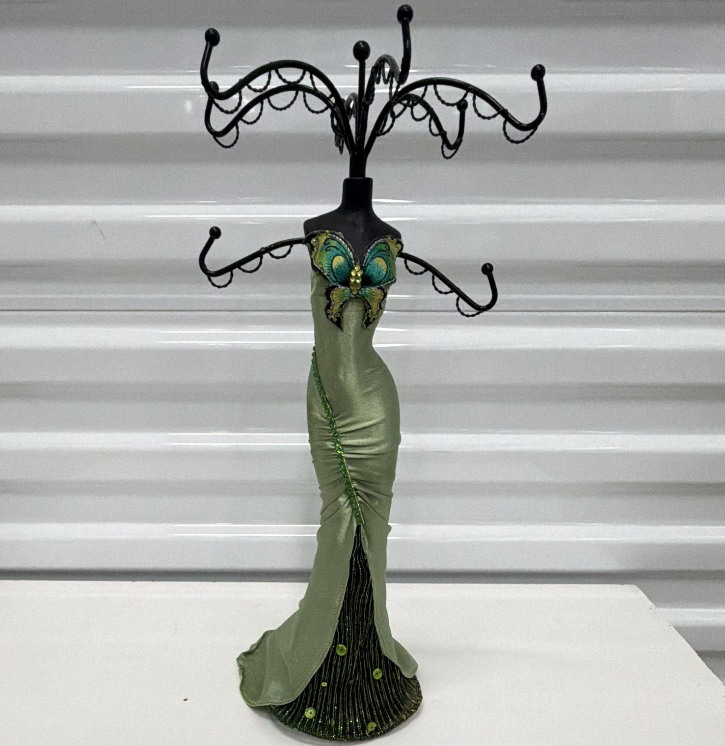 Green Dress Mannequin Jewelry Stand Holder Metal & Fabric Hooks Necklace