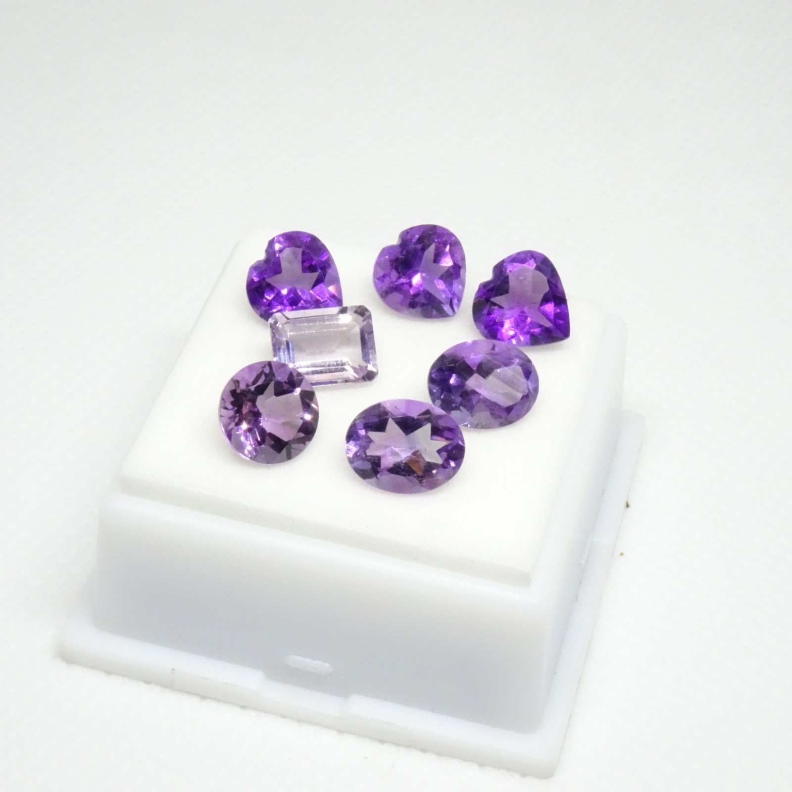 10.09CTW Amethyst Parcel – Shape & MM Varies – African Amethyst Gemstones Parcel
