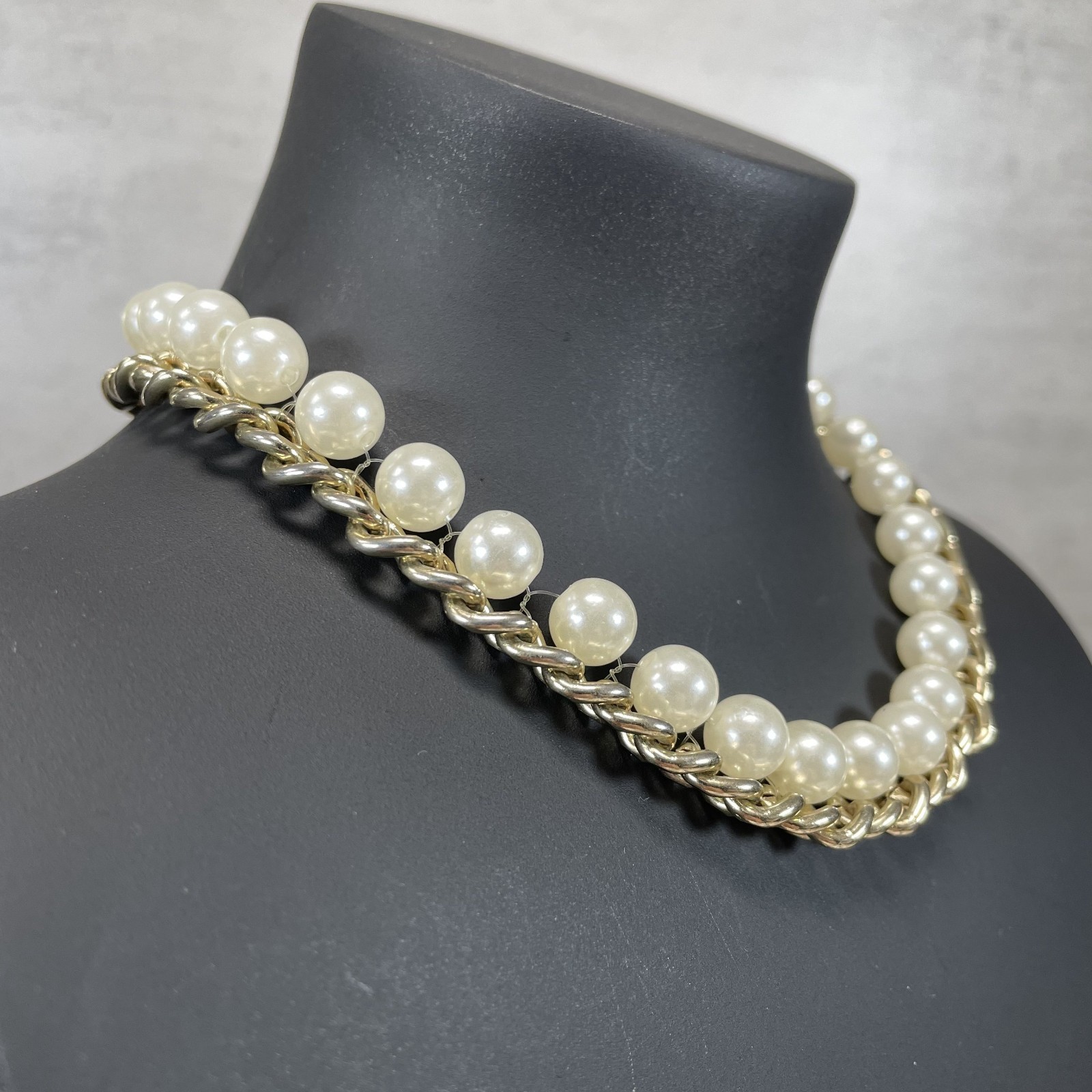 Gold Tone Faux Pearl Curb Chain Choker Necklace Chunky Statement Collar 14″